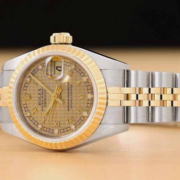 ROLEX LADIES 18K DATEJUST FACTORY DIAMOND ROMAN WATCH main image 6